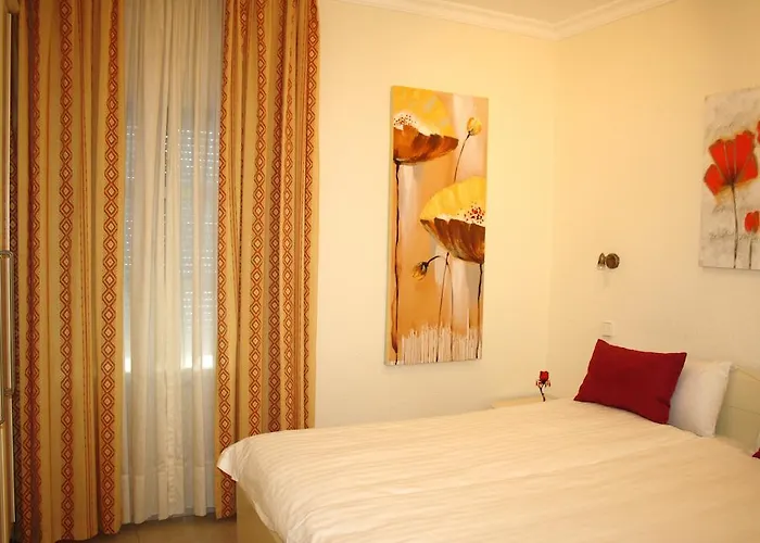 Tisaya Golf Apartamento